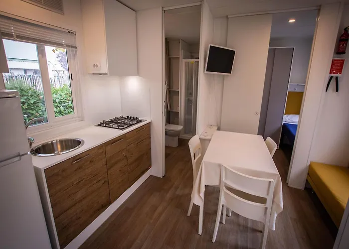 In Der Village Residenz Appartement Alba (Piedmont)